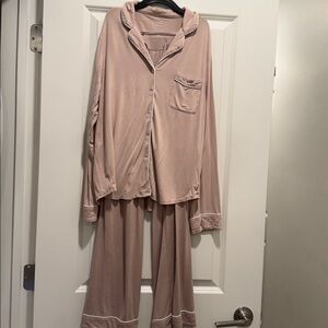 COZY EARTH Bamboo Stretch Knit Pajama Set Women’s Sz S Luxury Cozy Lounge Blush